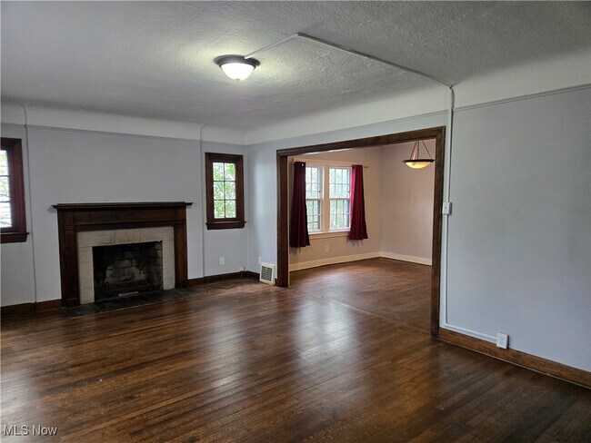 Photo - 3557 Lynnfield Rd