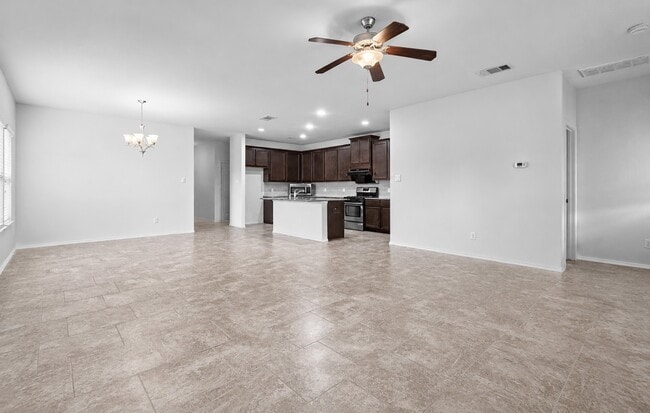 Photo - 166 Meadow Grove Dr