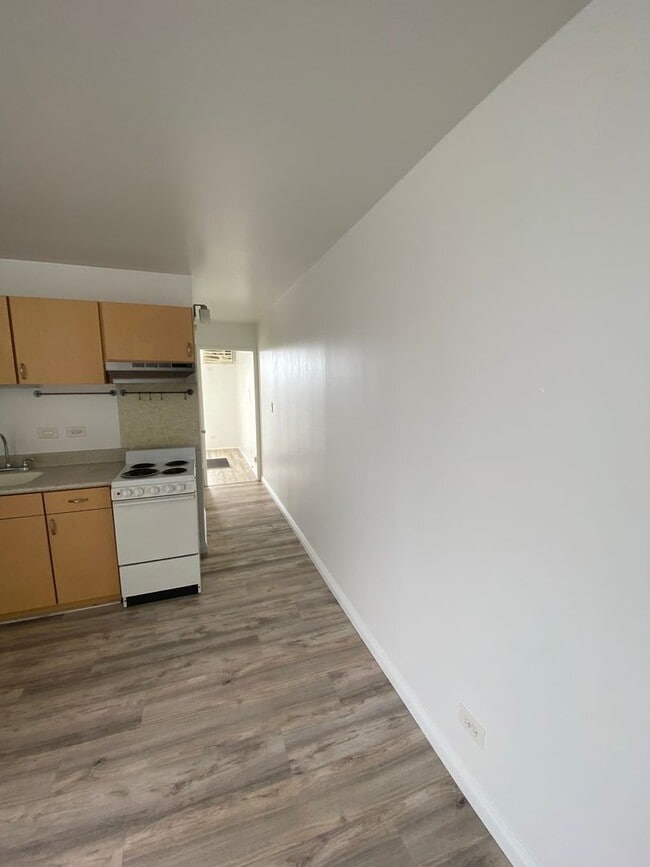 Photo - Convenient 1 Bedroom, 1 Bath, 1 Parking  Near Waikiki