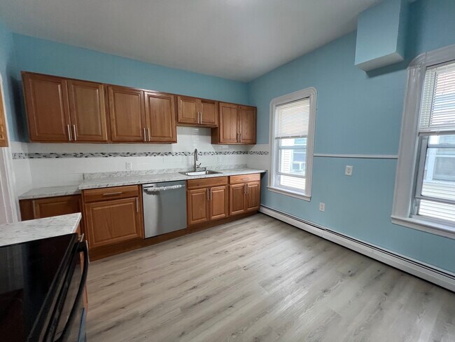 Photo - 97 Morrison Ave Unit 2