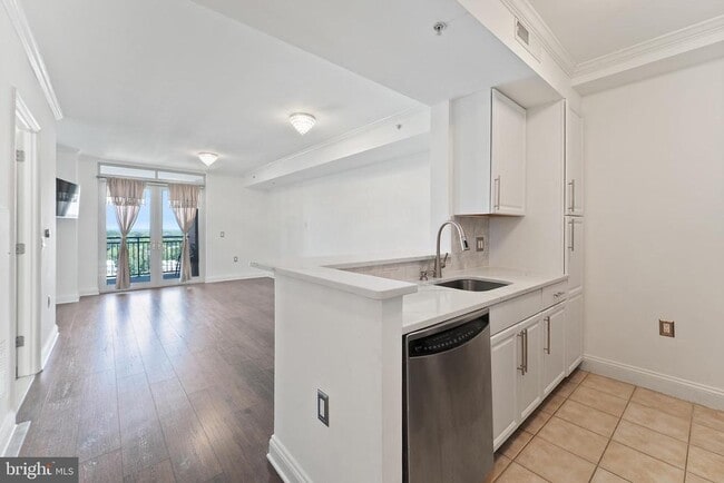 Photo - 11760 Sunrise Valley Dr Unit 809