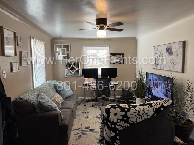 Photo - NO DEPOSIT option available for qualified renters!