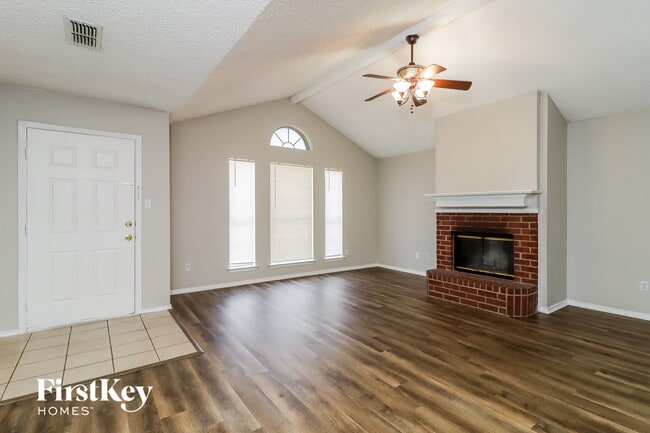 Photo - 7213 Ashbourne Way