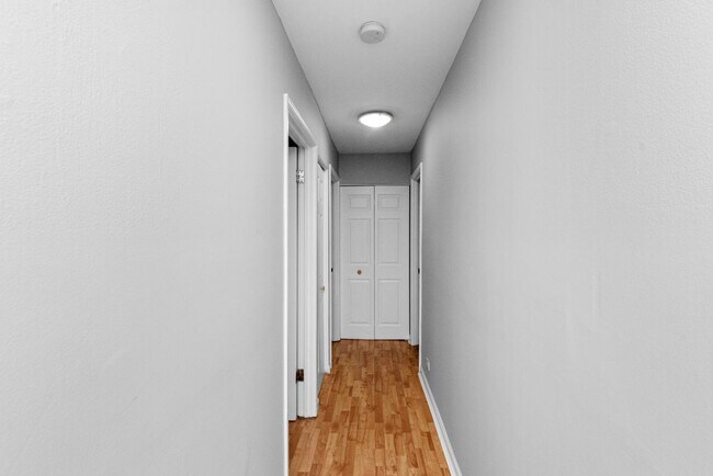 Photo - 3825 N Pine Grove Ave