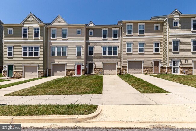 427 Woodcrest Dr SE