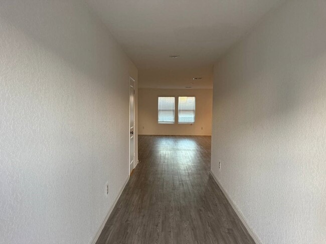 Photo - 135 Pasadena Pl