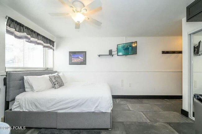 Photo - Carriage House Furnished Condo Available Now Unit 124