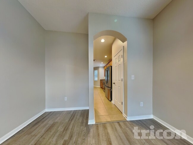 Photo - 17437 Lawn Orchid Loop