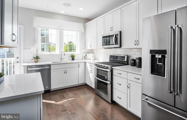 Photo - 13003 Martz St