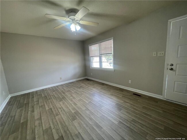 Photo - 323 Cadmium Ct