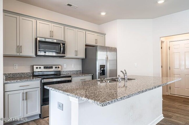 Photo - 1210 Gracie Ln