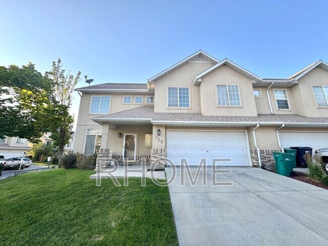 Photo - 723 Sandy Point Dr