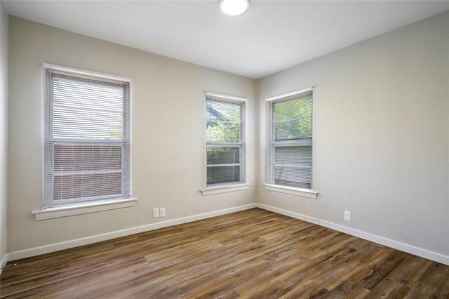 Photo - 2334 Hudspeth Ave