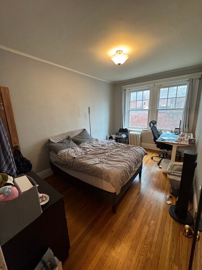 Photo - 328 Newbury St Unidad 16