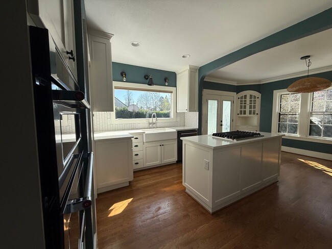 Photo - Charming historic home McMinnville 4 bed / 2.5 bath