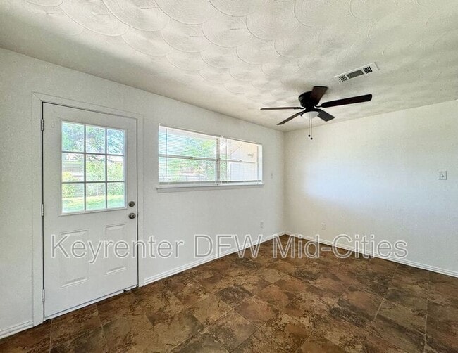Photo - 1225 Fairdale St