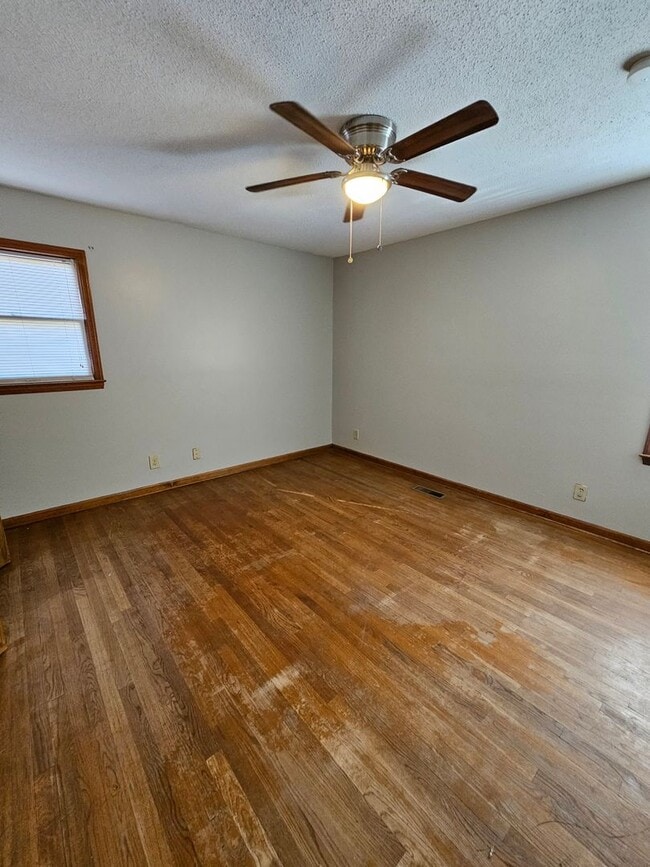 3 BR home in Greensboro! Rental House Rental in Greensboro, NC