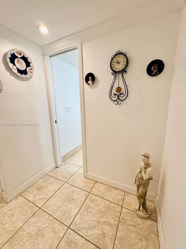 Photo - 20500 W Country Club Dr Unit 410