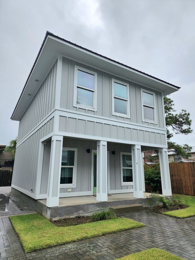 Gulf Shores 2/2.5 cottage available now - Gulf Shores 2/2.5 cottage available now