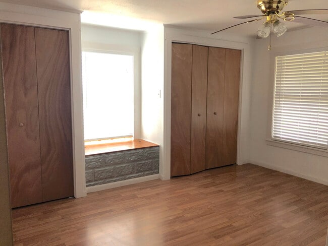 Photo - 462 Stringtown Rd