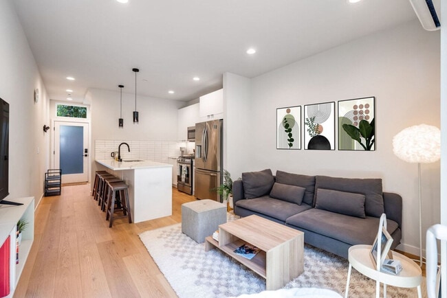 Photo - 4308 Wallingford Ave N Unidad ID1035885P