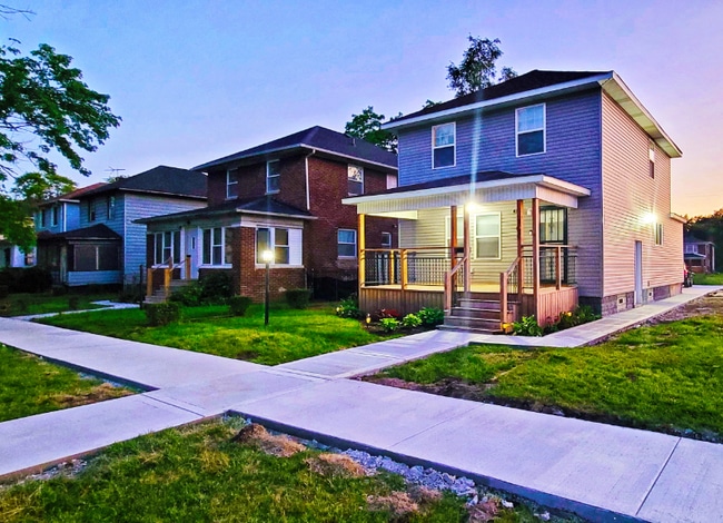 Photo - 708 Vermont St