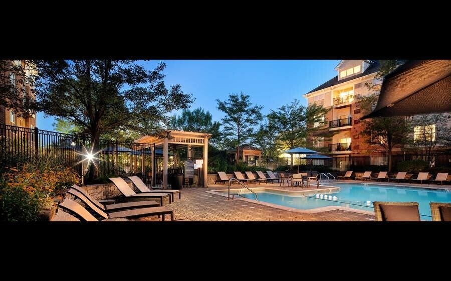 Photo - 99 Needham St Unidad 1410