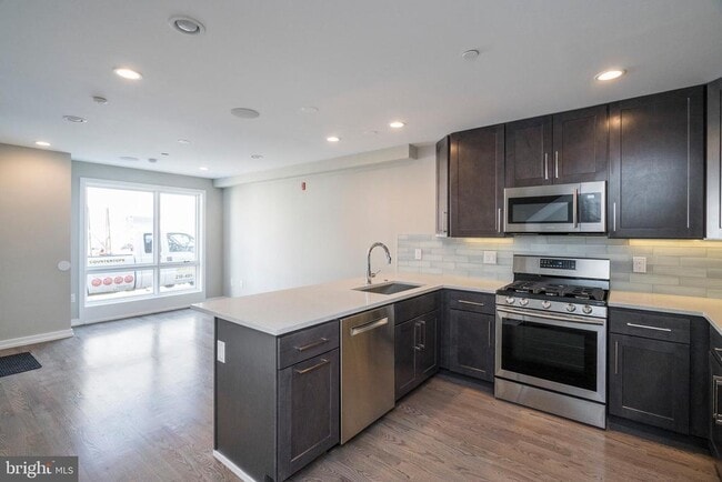 Photo - 1434 Clymer St Unidad 1