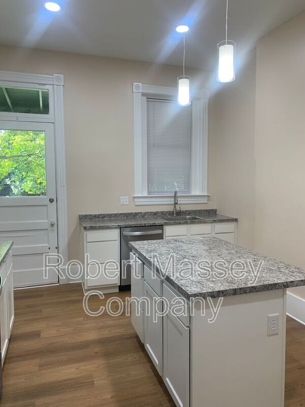 Photo - 1236 Cherokee Rd Unit #1