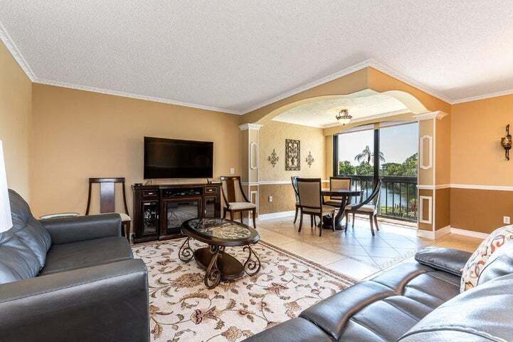 Photo - 1915 Lavers Cir Unit 1915 Lavers Circle, Delray Beach, FL 33444