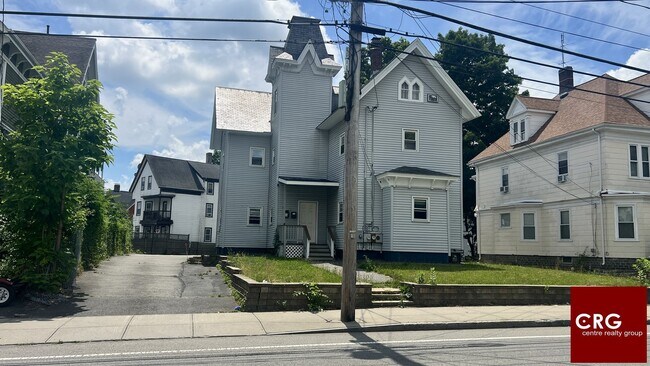 Photo - 232 Pleasant St Unit 1