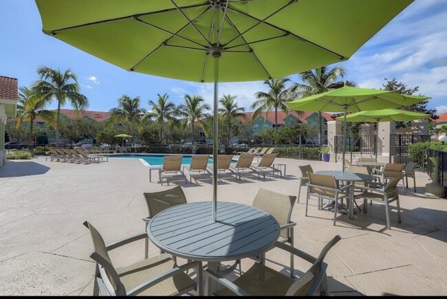 Photo - 28151 Dovewood Ct Unidad 202