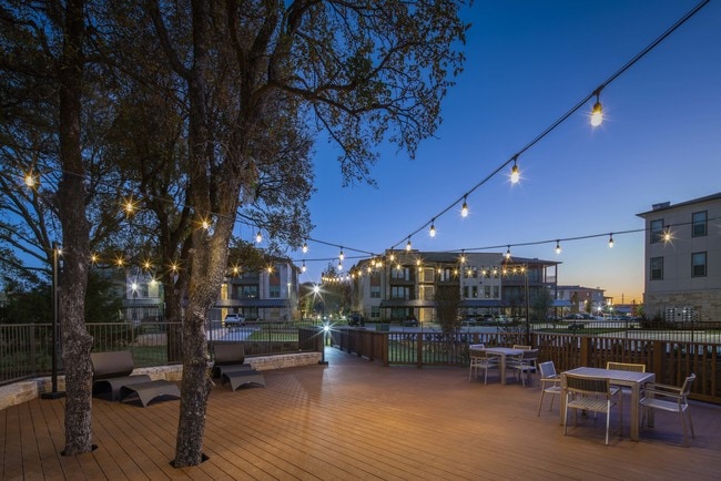 Photo - 1879 at the Grid