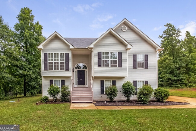 Photo - 189 Old Stonewall Dr House