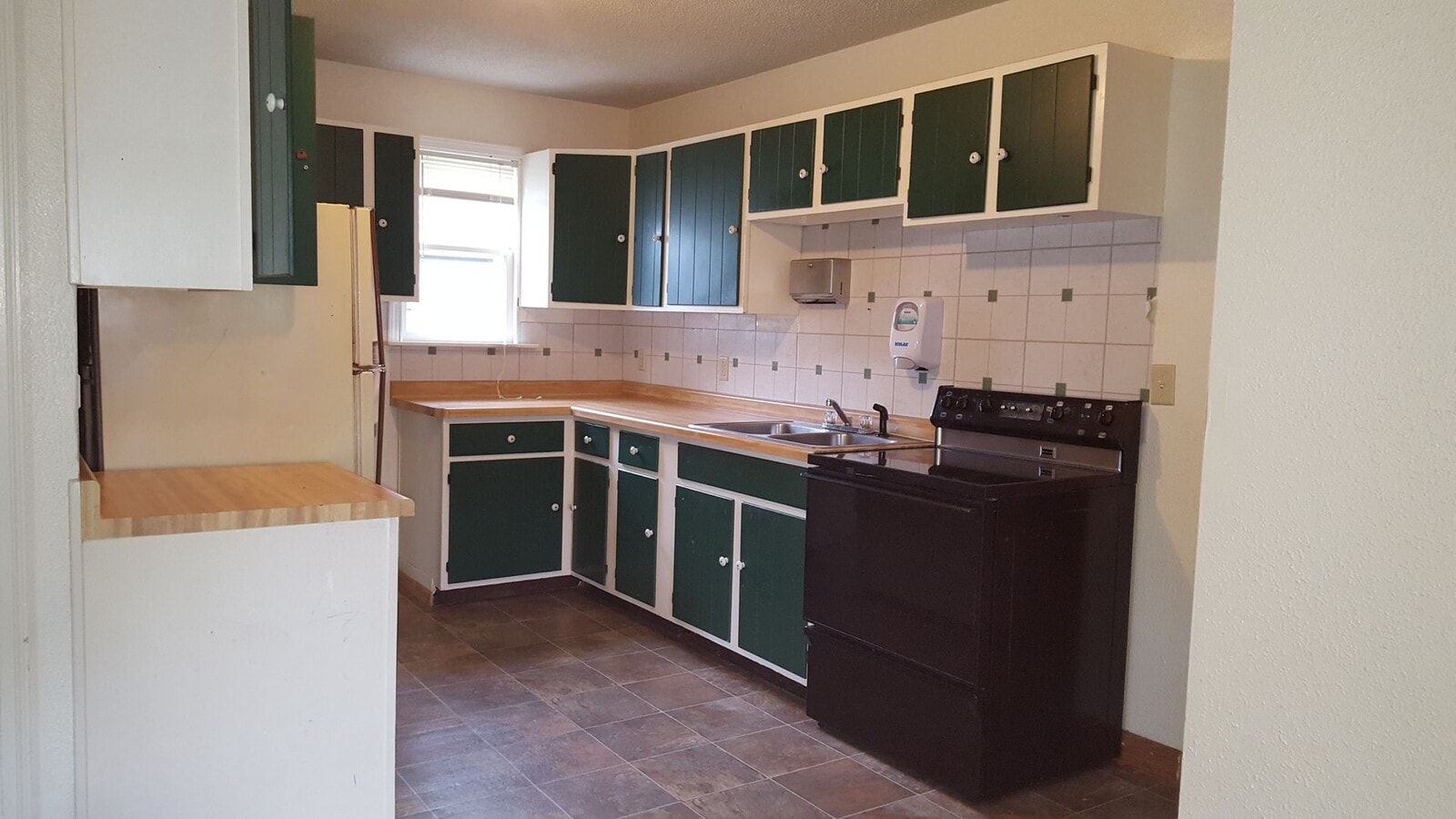 2 Bedroom House - 2 Bedroom House