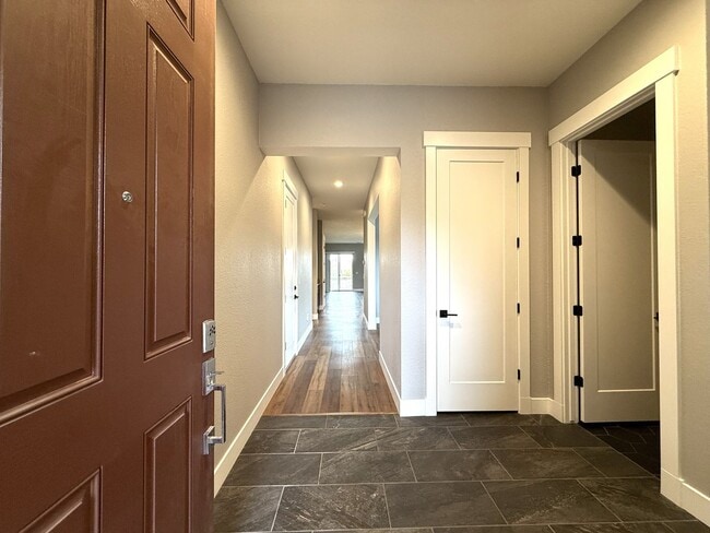 Photo - Beautiful single story Toll Brothers Home ...