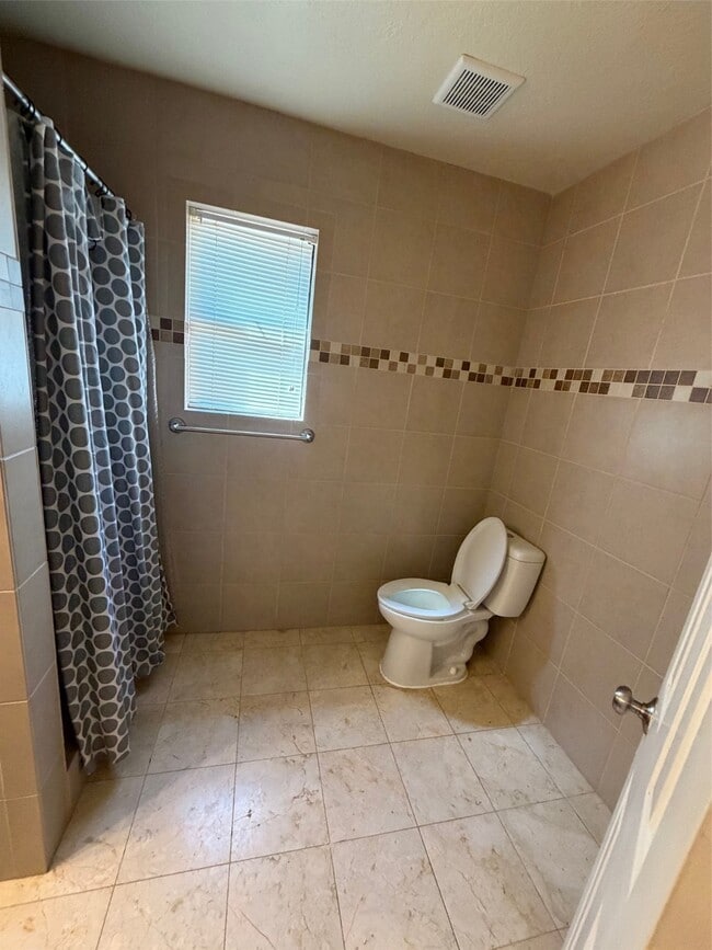 Photo - 125 N Forest Dr