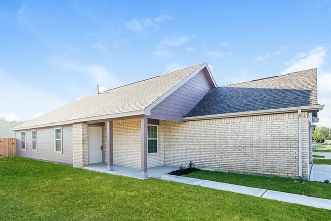 Photo - 2843 Briggs Dr