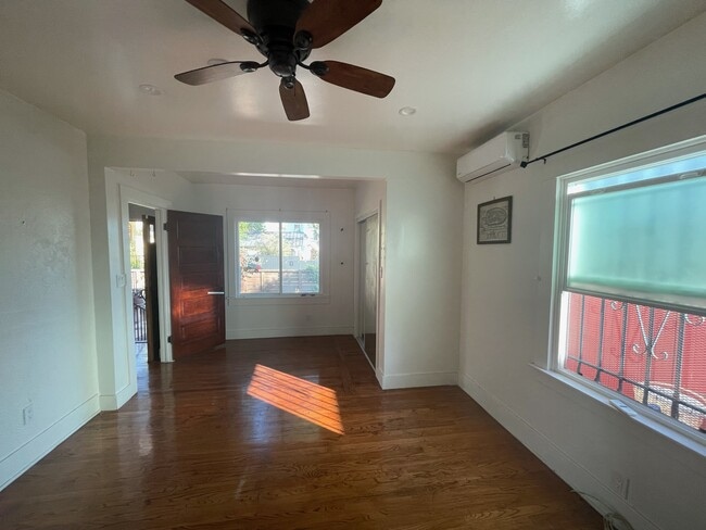 Photo - 547 Brooks Ave