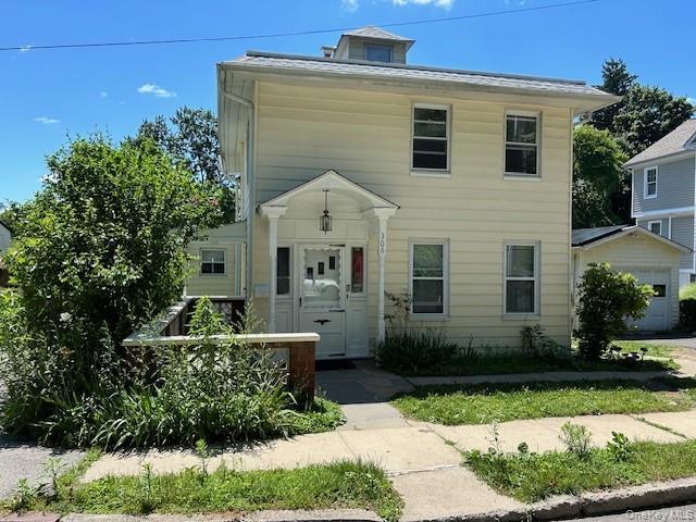 Building Photo - 306 5th St