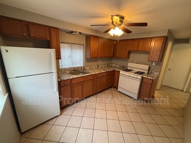 Building Photo - 1409 S Central Ave Unit BE