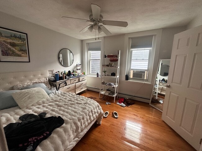 Photo - 293 E St. Unit 4 Unit 4