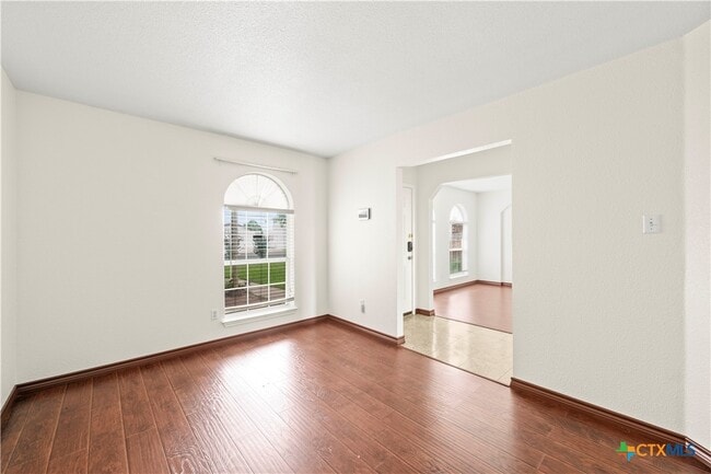 Photo - 1706 Bristol Dr