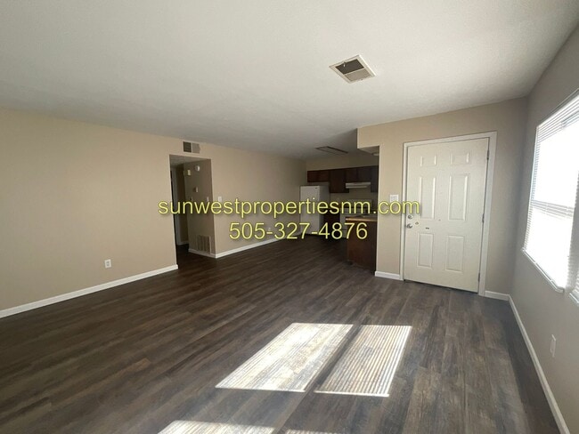 Photo - 2203 N Tucker Ave Unidad #2