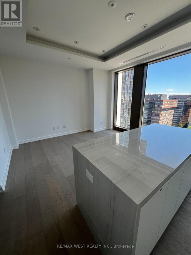 Photo - 1315 Bay St. Unit 1301
