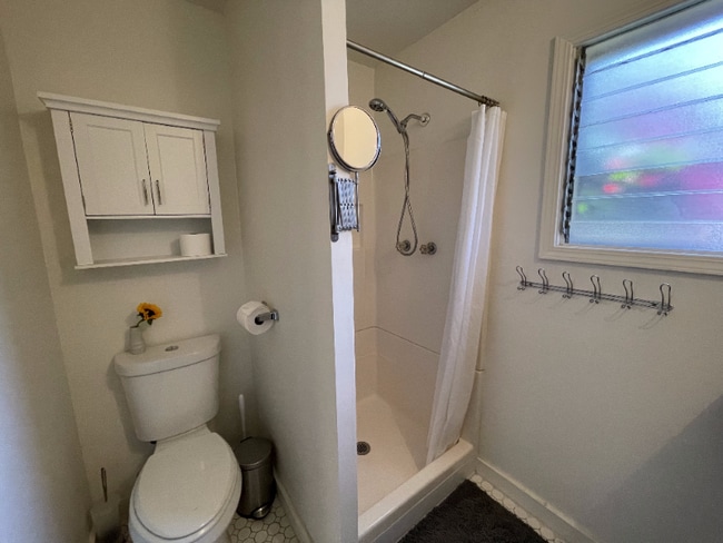 Photo - 3606 Nevil St Unidad 2