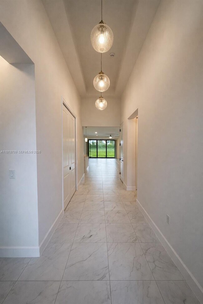 Photo - 10922 SW Meandering Mile Rd