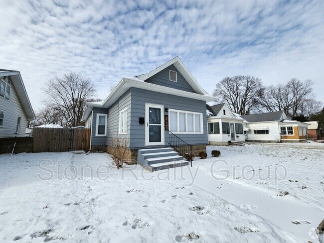 Building Photo - 1417 S 19th St Rental