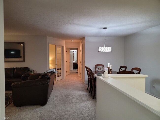 Photo - 2 br, 2 bath Condo - 3126 Alexander Place 104