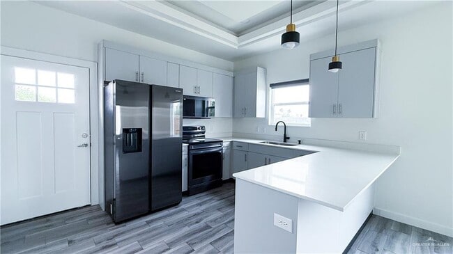 1201 E Iris Ave Unit 3